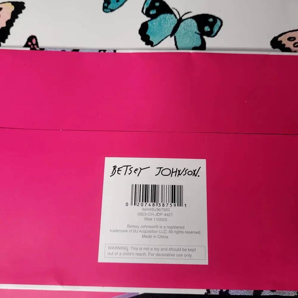 Betsey Johnson 2 Pk Gift Bags Pastel Rainbow‎ Leopard Print Butterflies XOXO NWT